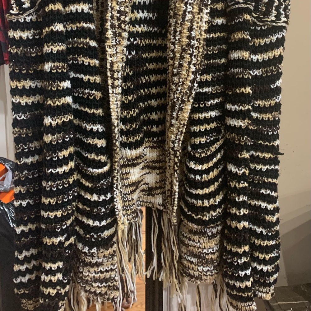 Winter Woods POL Cardigan with Fringe-Brand New